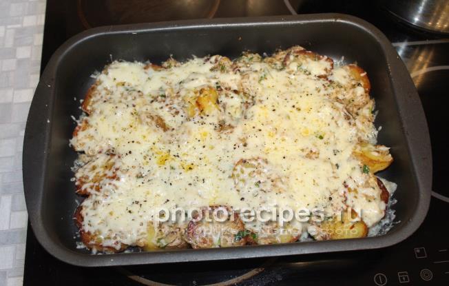 Осетр в духовке с картошкой Осетр в духовке рецепт с фото