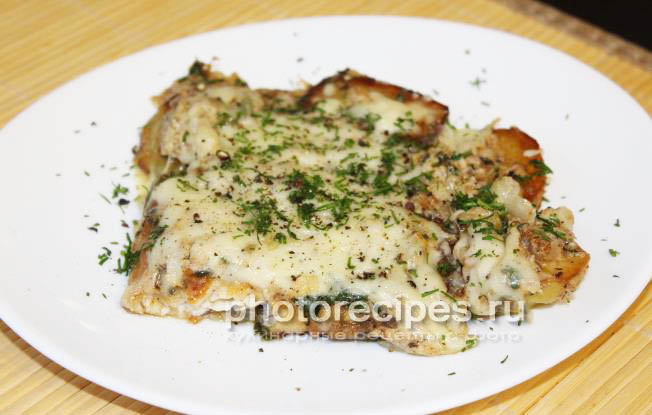 Осетр в духовке с картошкой Осетр в духовке рецепт с фото