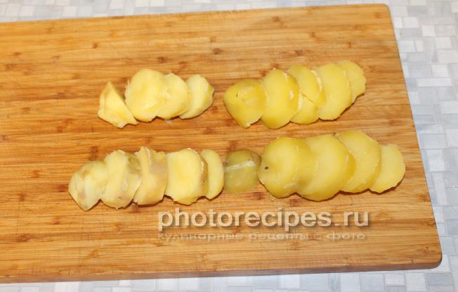 Осетр в духовке с картошкой Осетр в духовке рецепт с фото